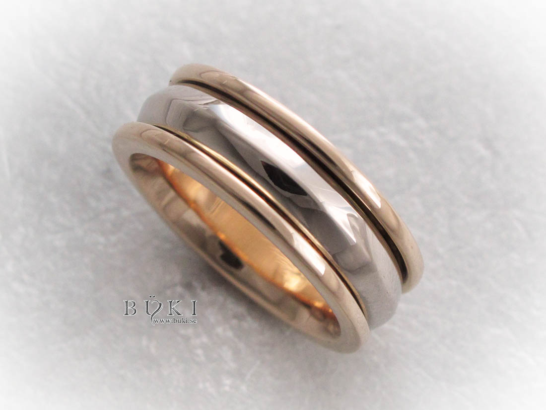 stressring-i-18k-guld-gjord-av-gamla-släta-ringar