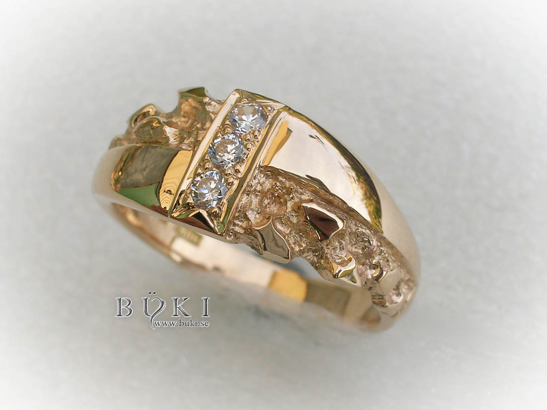 ravin-x-ring-med-diamanter-18k